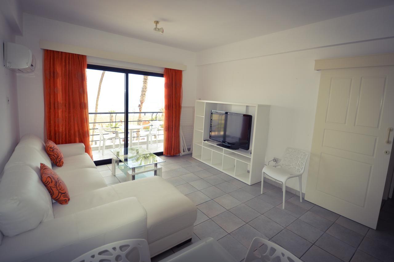 Krasas Beach Flats Larnaca Esterno foto